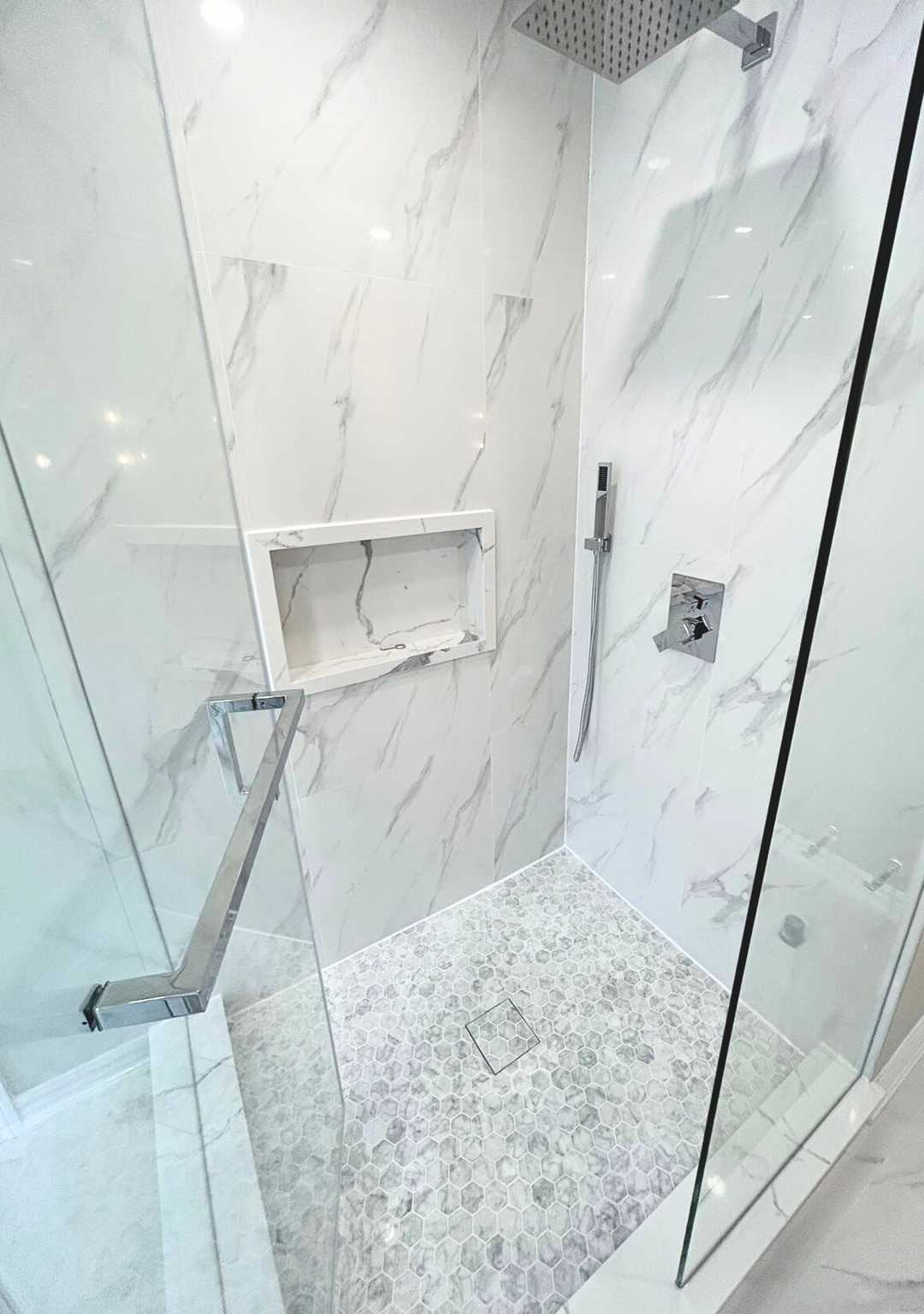 2 bathroom-customisable shower niche /shelve with built in bench, black