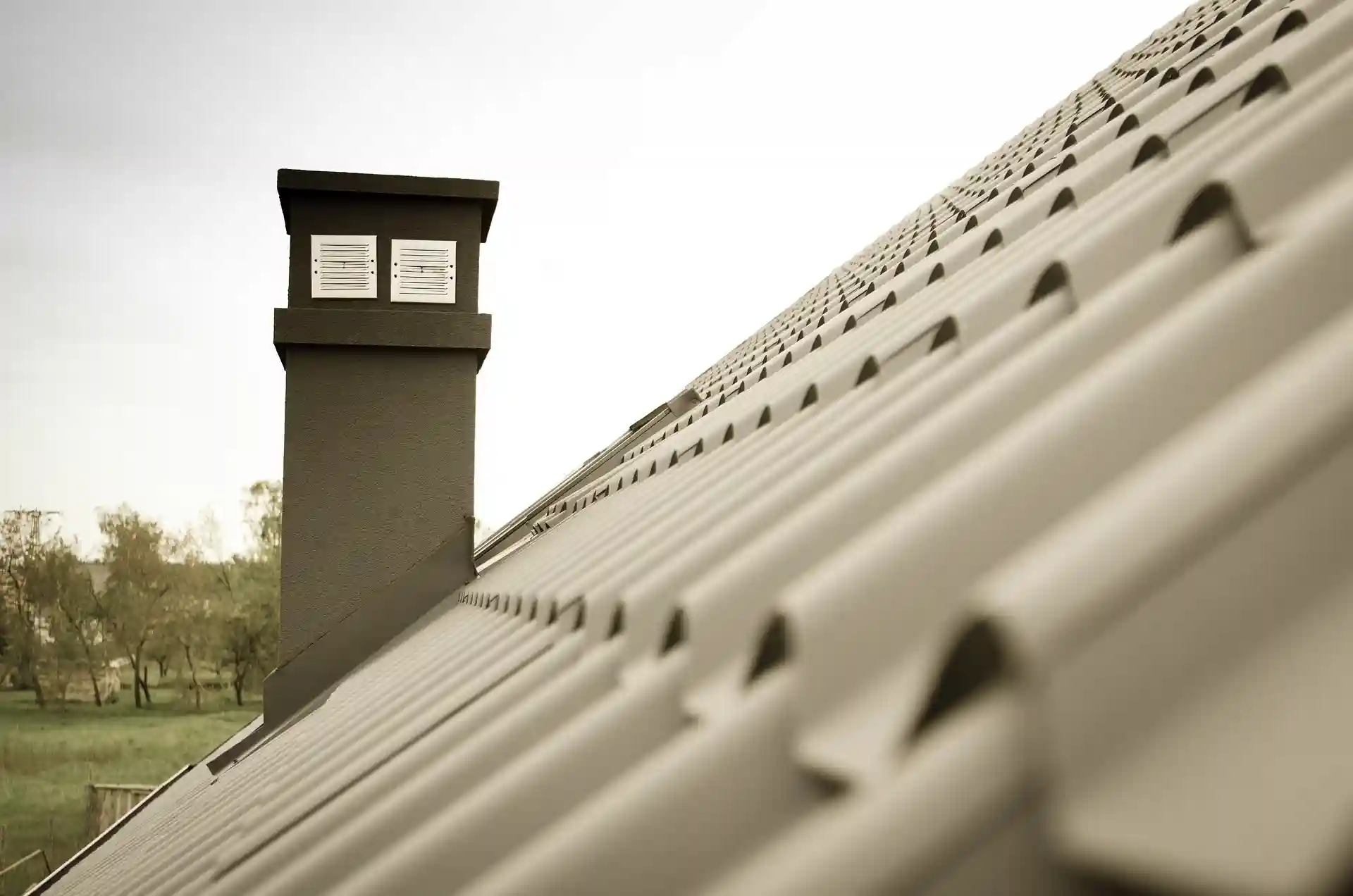 Mississauga skylight re-flashing and curb detail during roofing upgrade